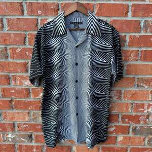 VTG 90s New Gen Optical Print Shirt Mens L Black White Short Sleeve Button Up